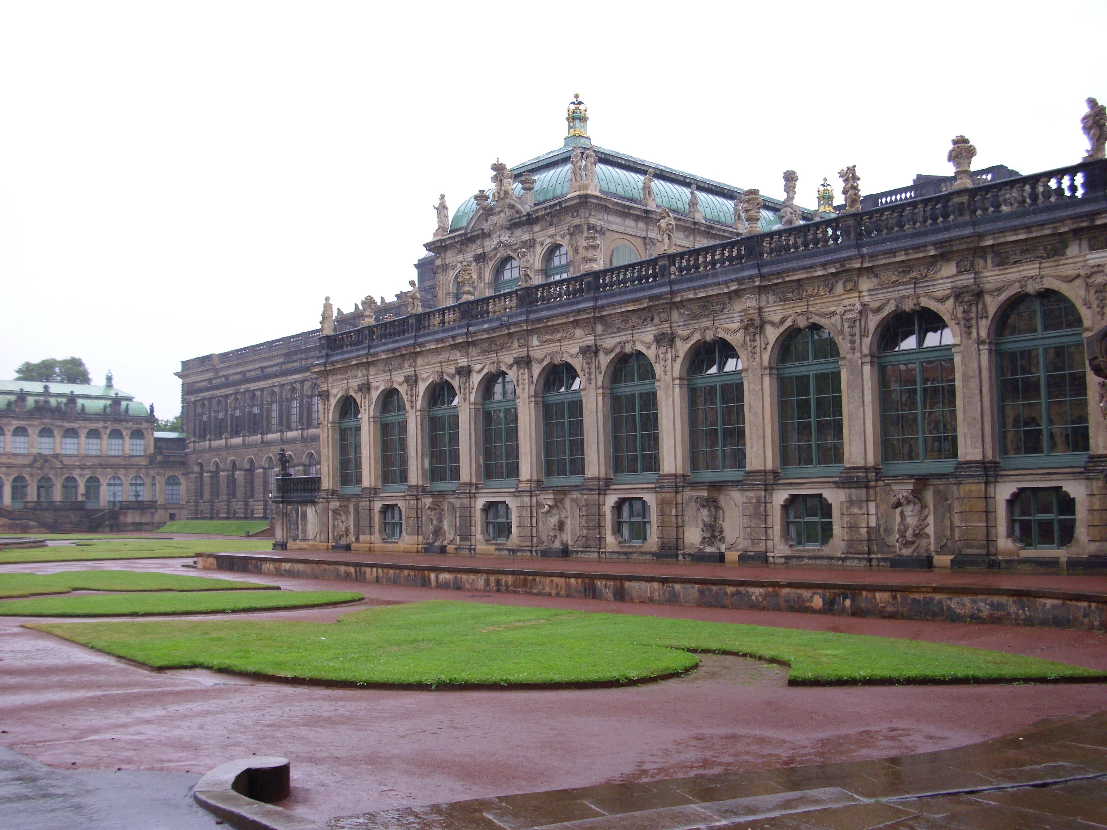 Inner court of the Zwinger in Dresden, pavilions around the gravel
